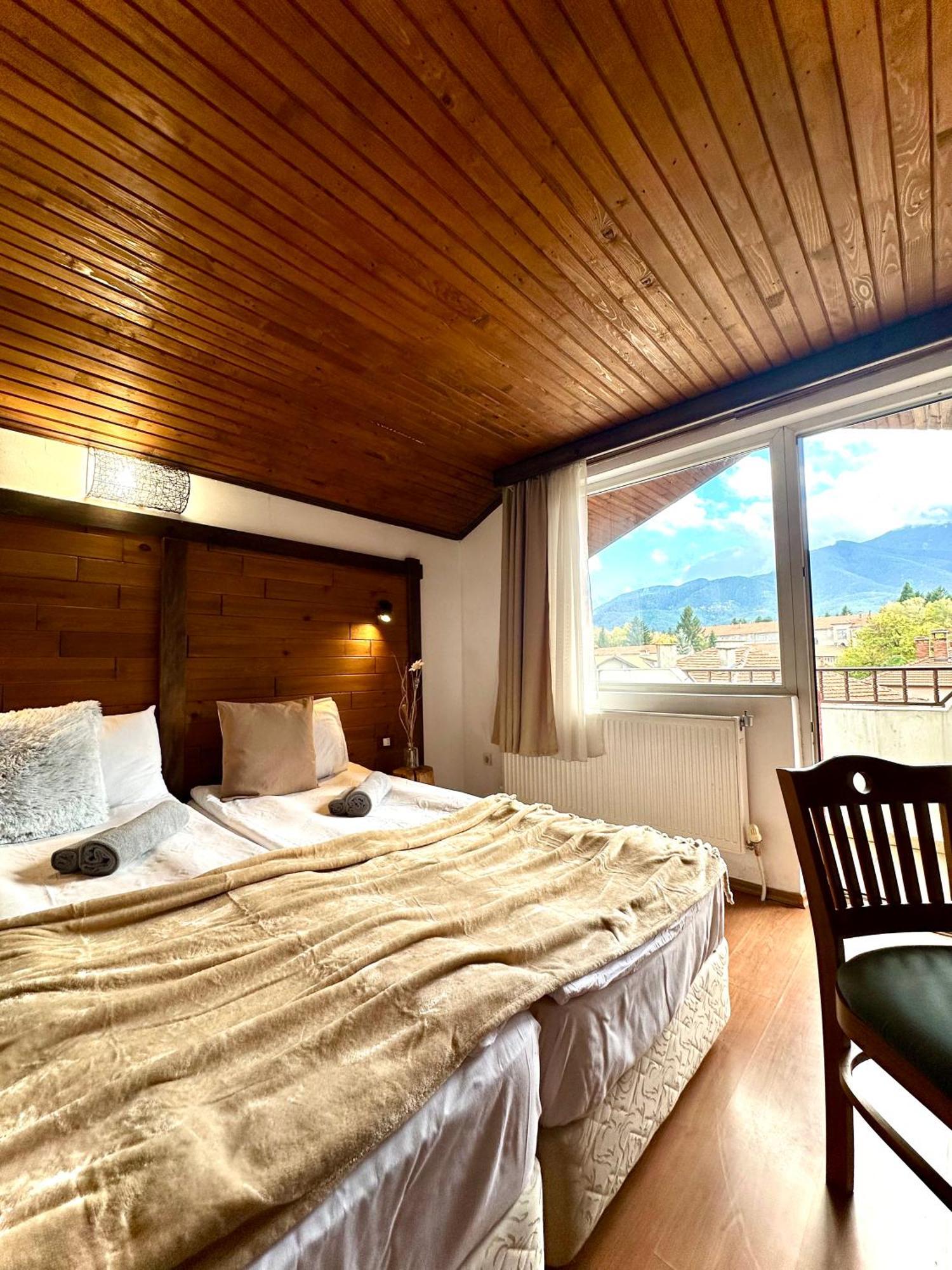 Red House Family House Hotel Bansko Ngoại thất bức ảnh