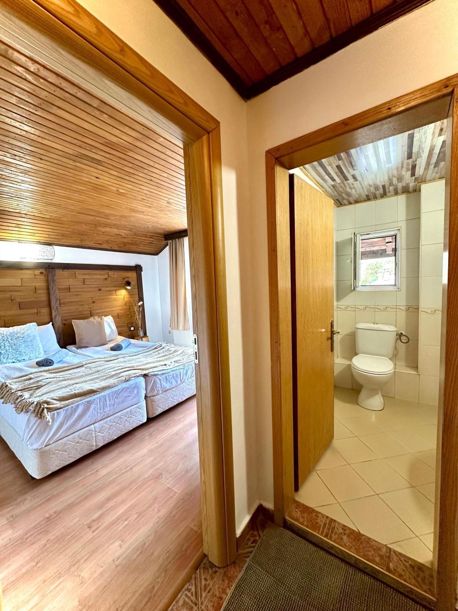 Red House Family House Hotel Bansko Ngoại thất bức ảnh
