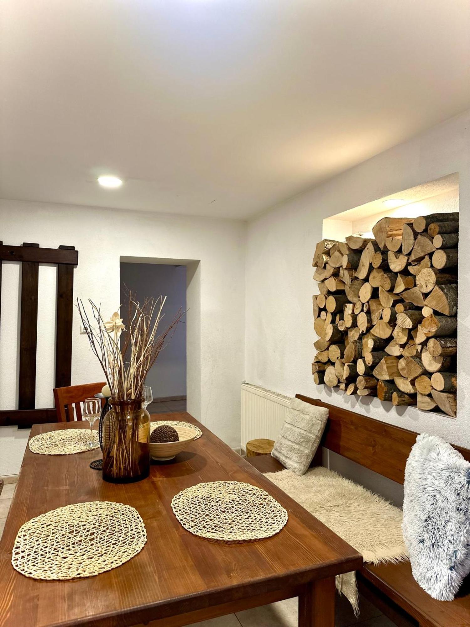 Red House Family House Hotel Bansko Ngoại thất bức ảnh