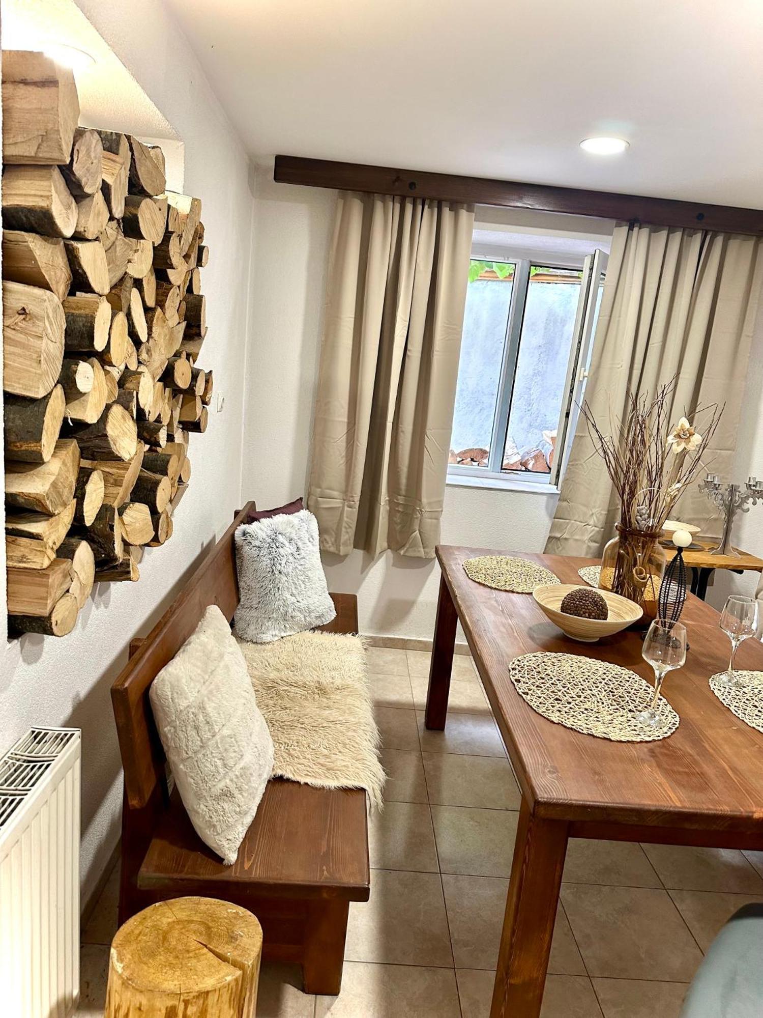 Red House Family House Hotel Bansko Ngoại thất bức ảnh