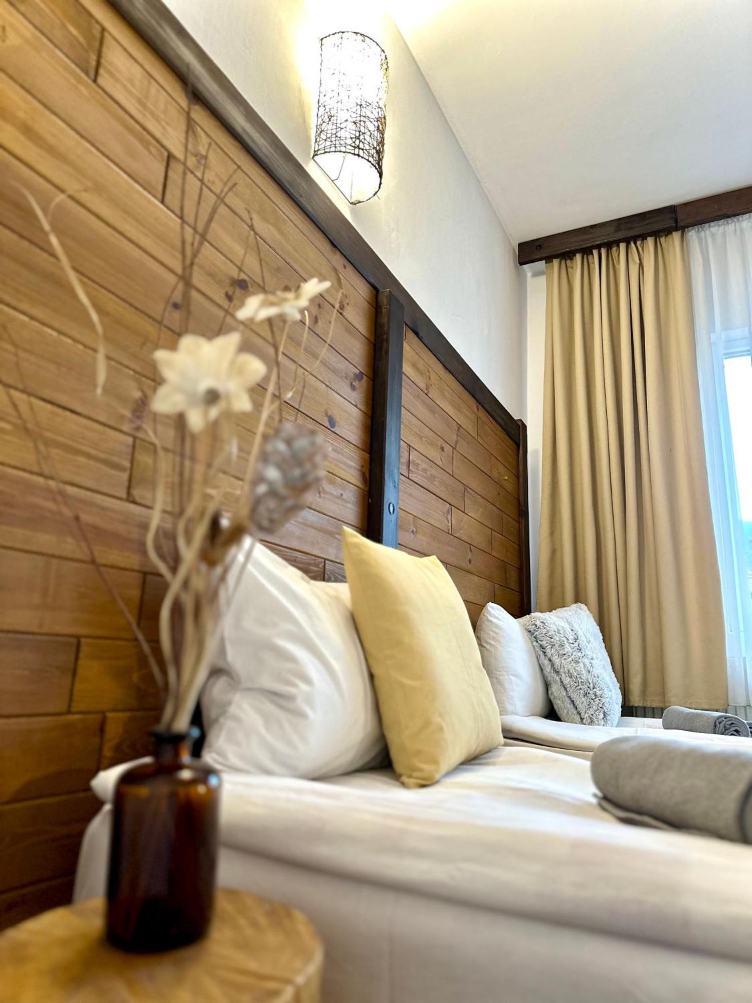 Red House Family House Hotel Bansko Ngoại thất bức ảnh