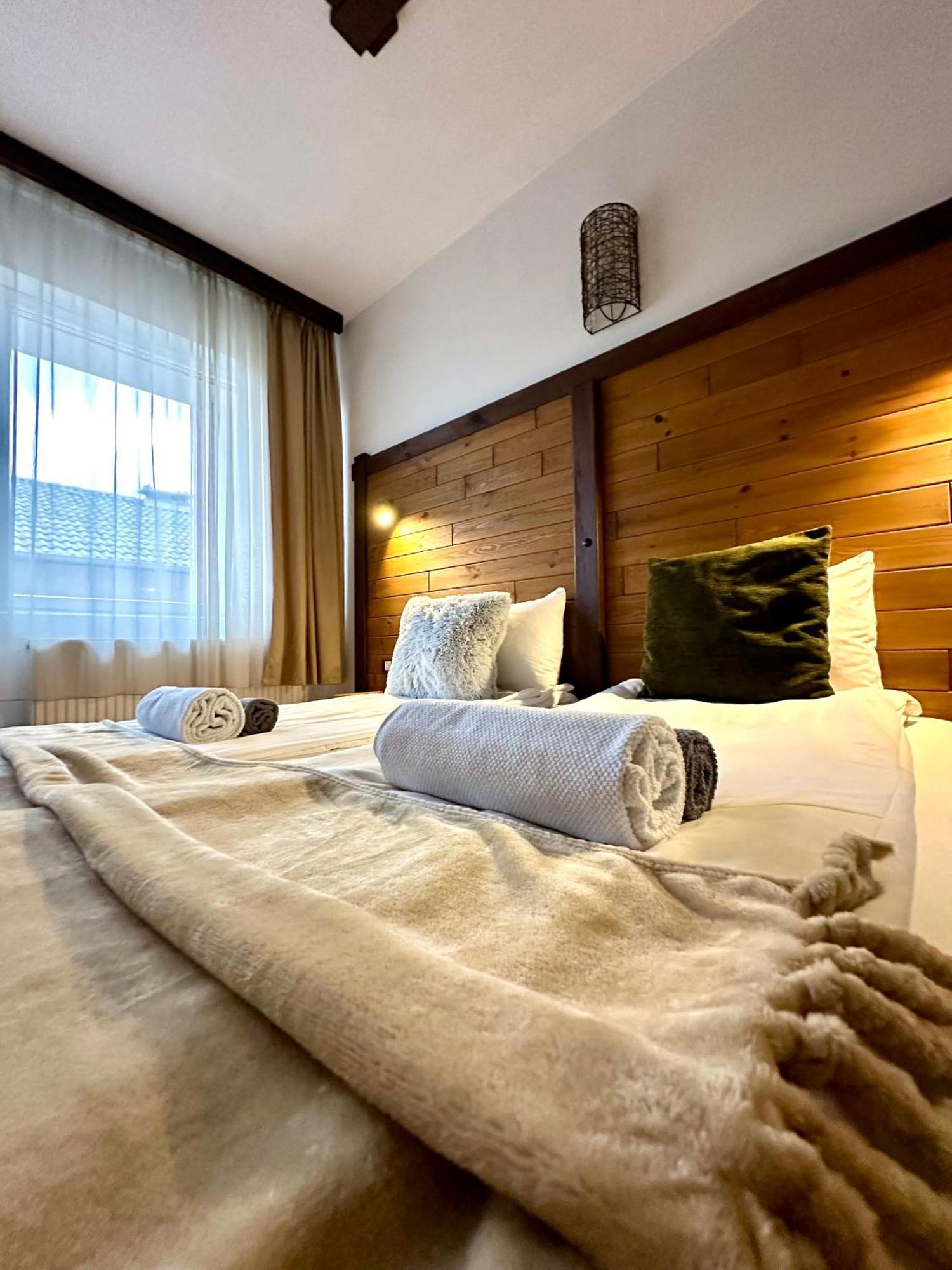Red House Family House Hotel Bansko Ngoại thất bức ảnh